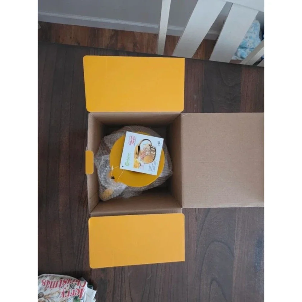 Ecolution Micro-Pop 3 Qt Microwave Glass Popcorn Popper Yellow New in Box
